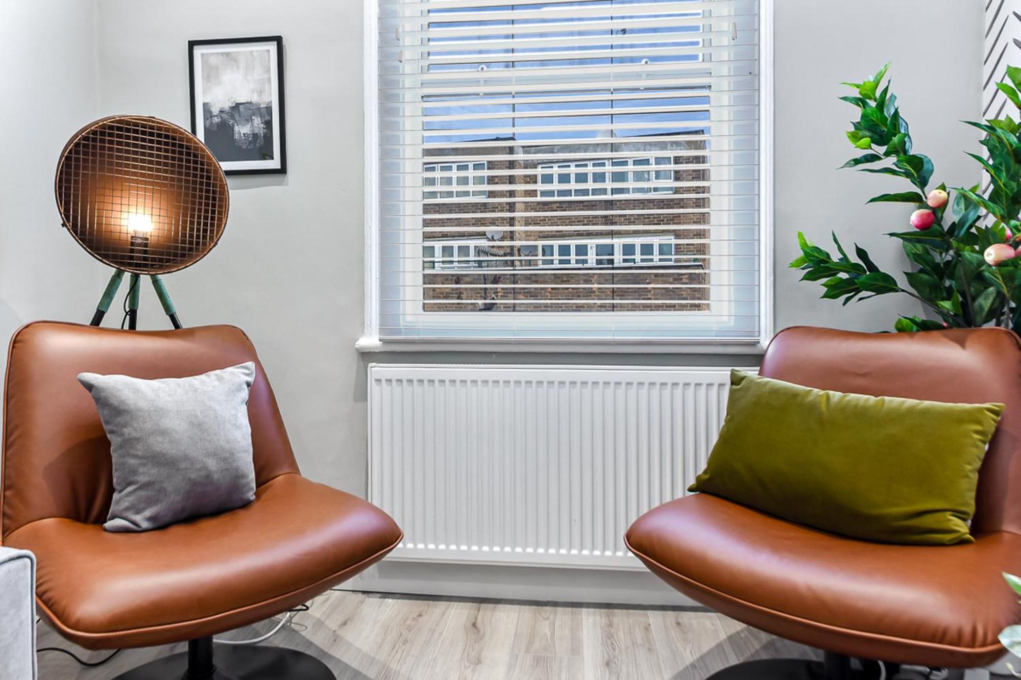 Apartamento Modern Close To Tube Station Londres